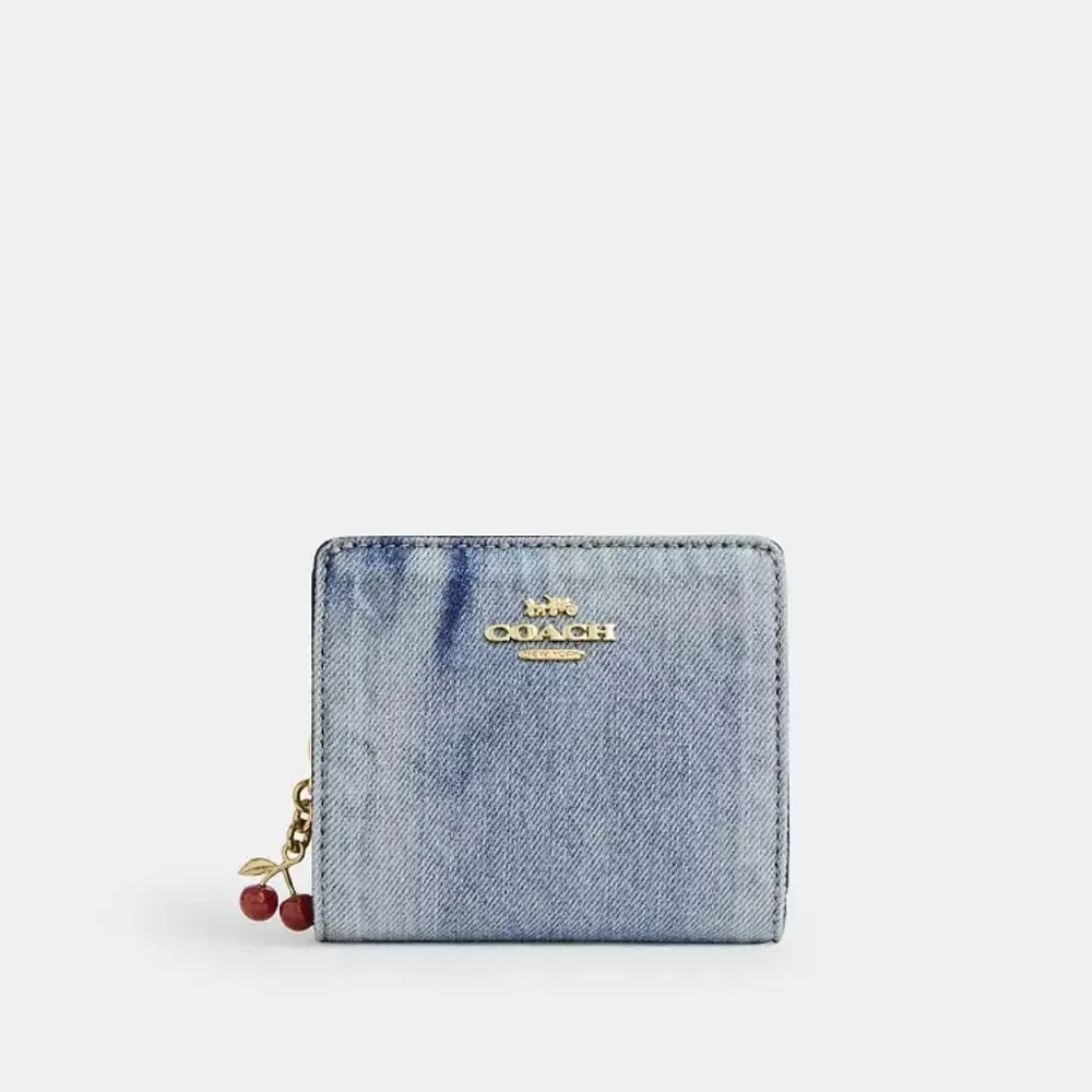 Coach Snap Wallet In Loved Denim With Charm - Picture 2 of 10